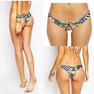 Wildfox Reversible Brazilian Twist Acid Baroque Bikini Bottom Sz. L